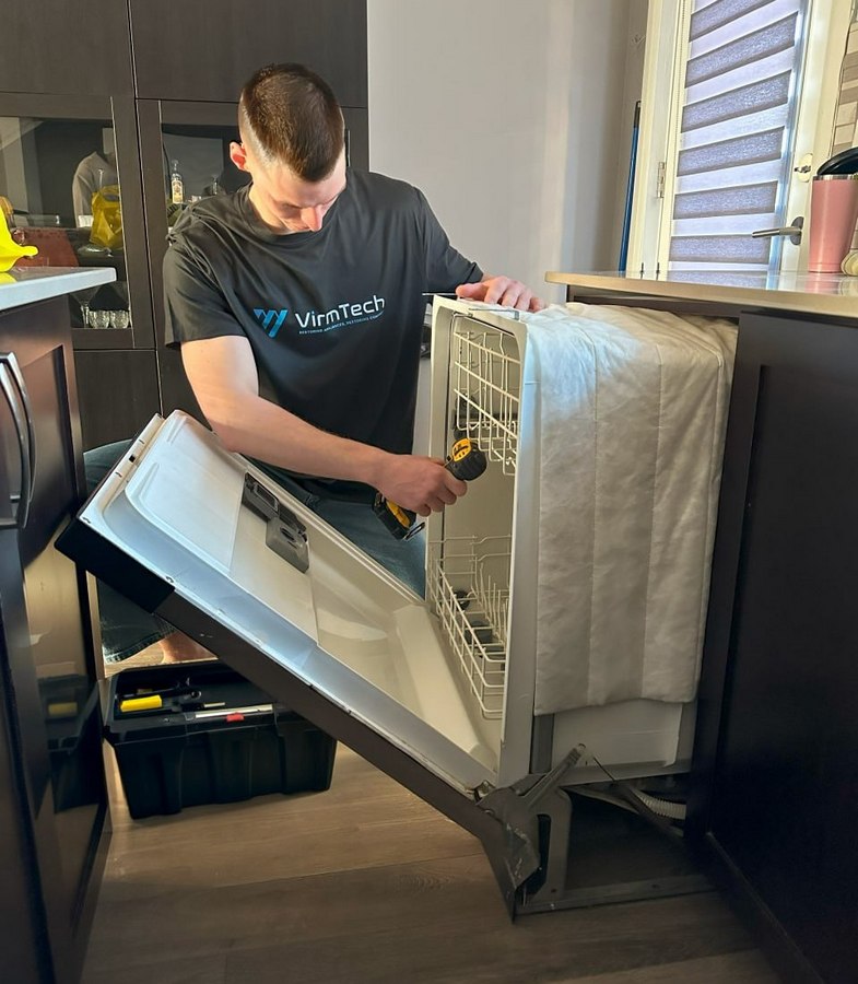 Rescued from Not Draining: Mrs. Thompson’s Dishwasher Dilemma